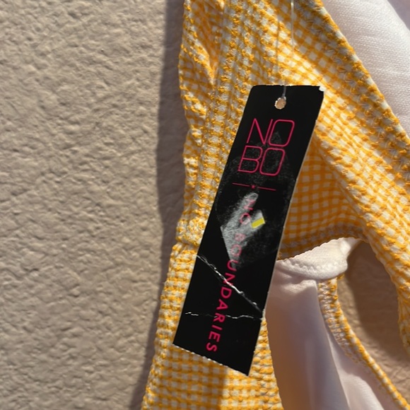 New No Boundaries Juniors' Gingham Tie One Piece Swimsuit 1X XL - Picture 7 of 9